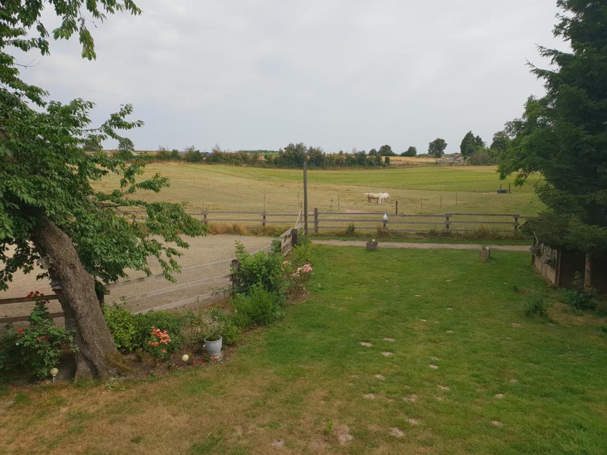 Bed and Breakfast La Tilia Saint-Riquier Exterior foto